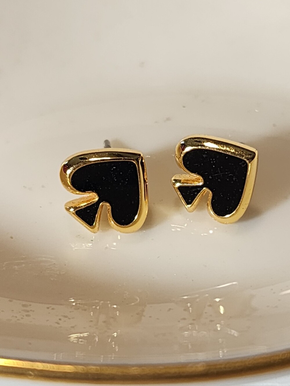 Kate Spade Everyday Spade Black Enamel Stud Earrings .